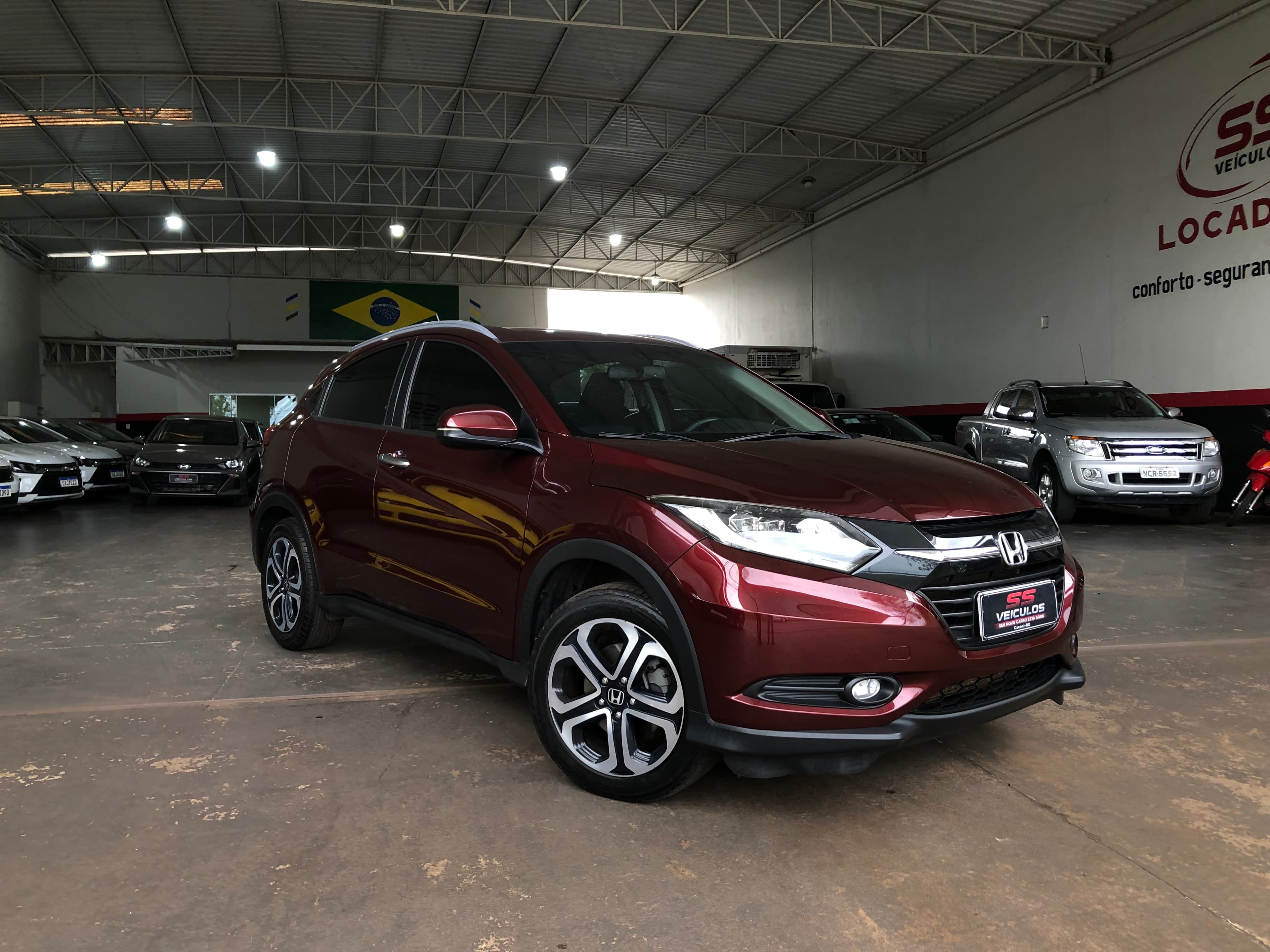 Honda HR-V Touring — foto 1